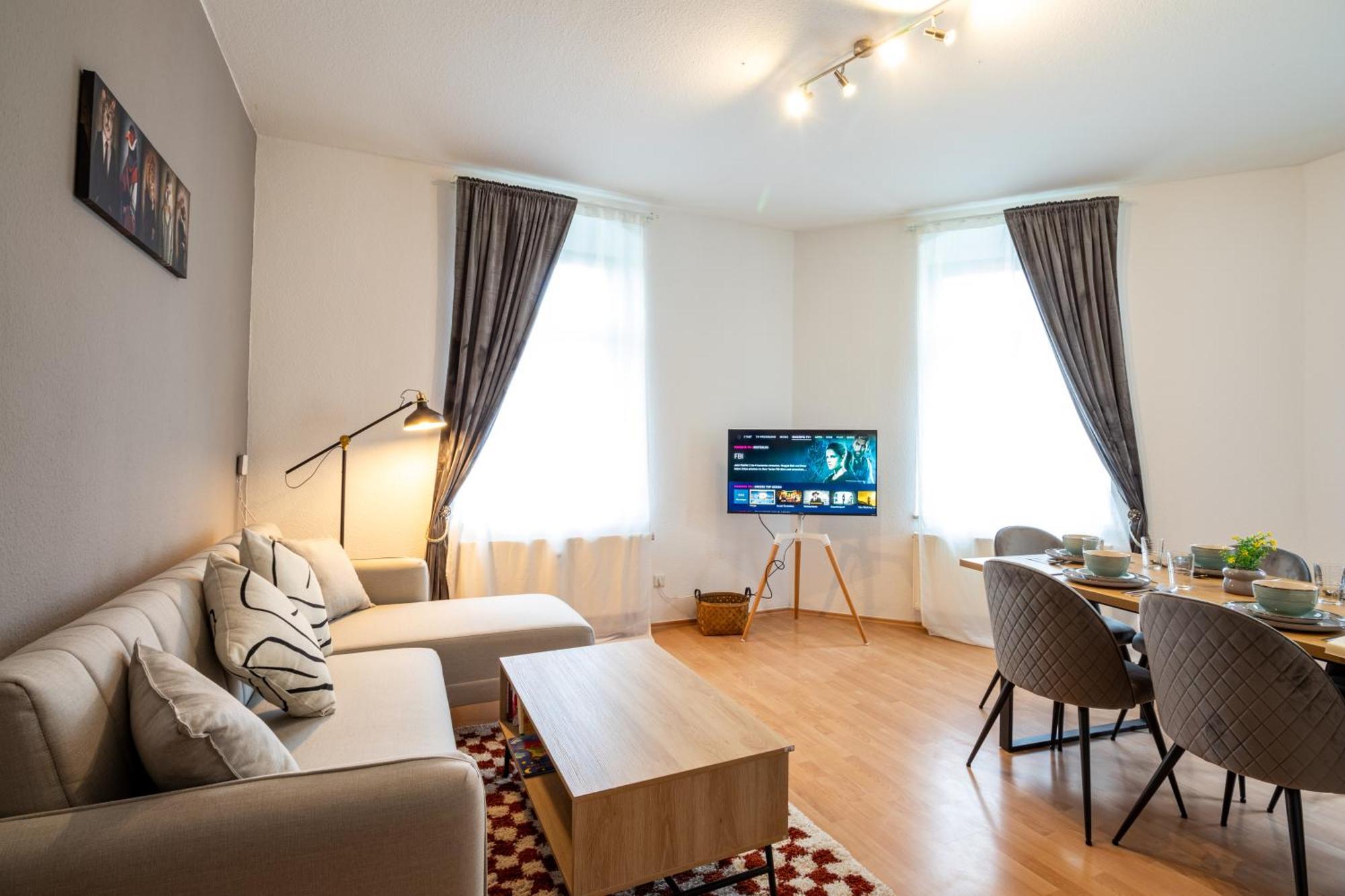 Stadtnatur Apartment Am Kuechwald - Mit Balkon, Streaming-Tv, Badewanne, Arbeitsplatz Хемниц Экстерьер фото
